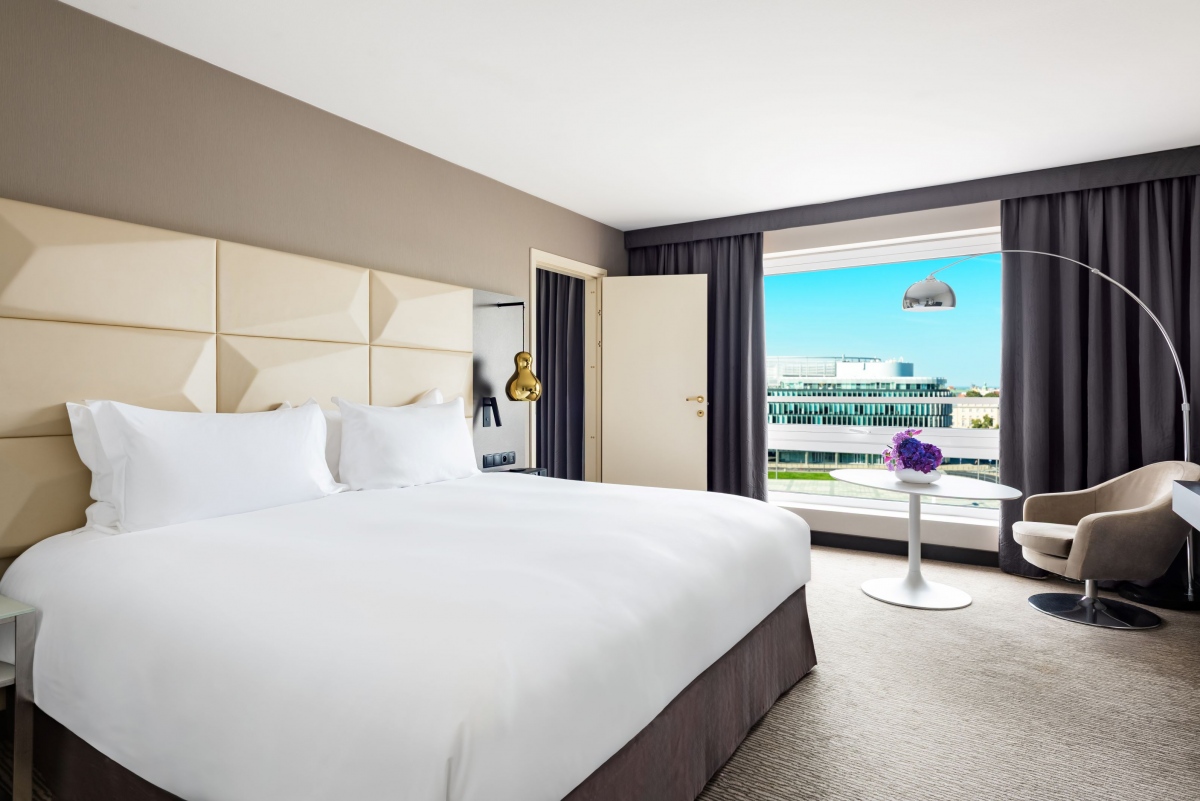 Патентованата концепция Sofitel MY BED предлага най-удобните легла на света